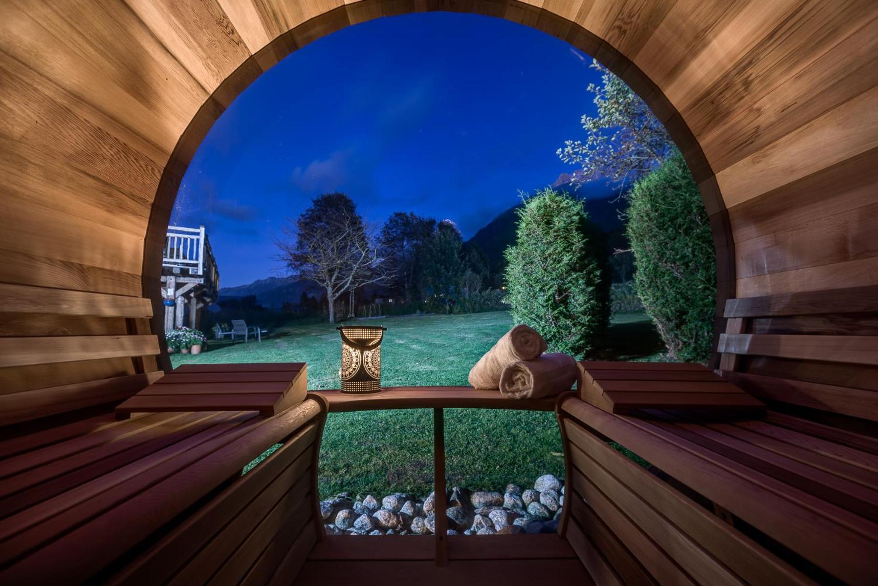Tiki Lodge - Hot Tub & Sauna Chamonix Eksteriør bilde